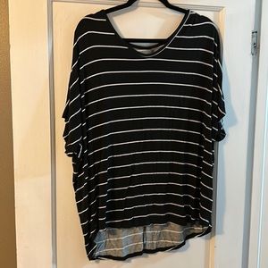 Black and white striped T-shirt